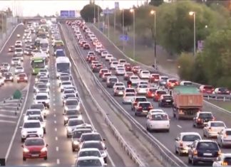 El PSOE de Tres Cantos plantea Metro y bus directo a Moncloa ante el colapso de la M-607 Atascos de entrada y salida de Madrid por la M 607 a las 08:00 horas