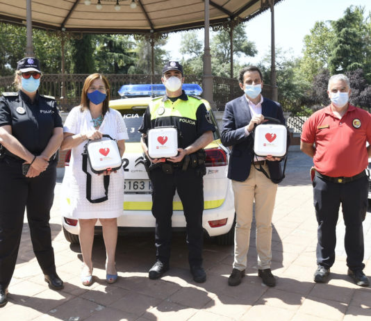 Presentación de nuevos desfibriladores en Pozuelo de Alarcón