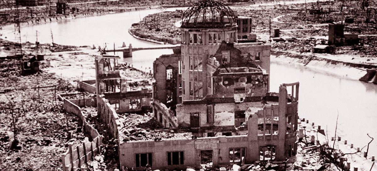 Los restos del edificio de la Prefectura Industrial de Hiroshima se conservaron como parte del conjunto de monumentos a la paz. Foto: ONU/DB