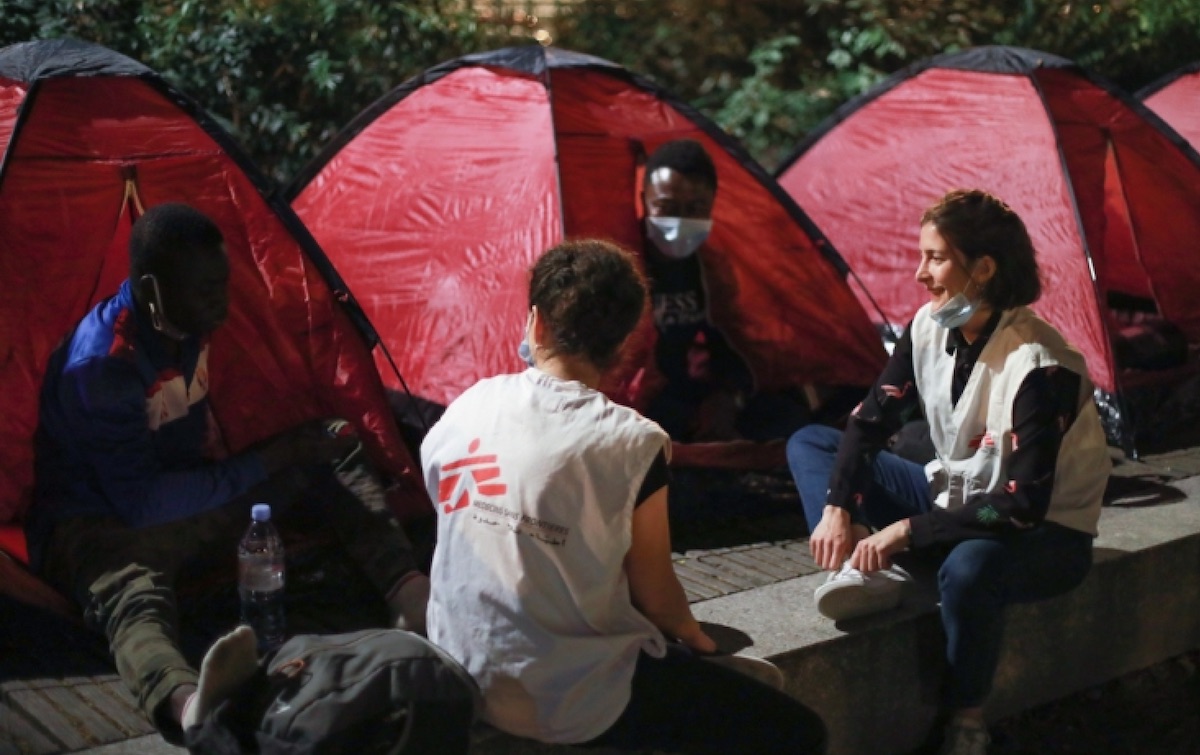 MSF: menores no acompañados en las calles de París © Nicolas Guyonnet/MSF