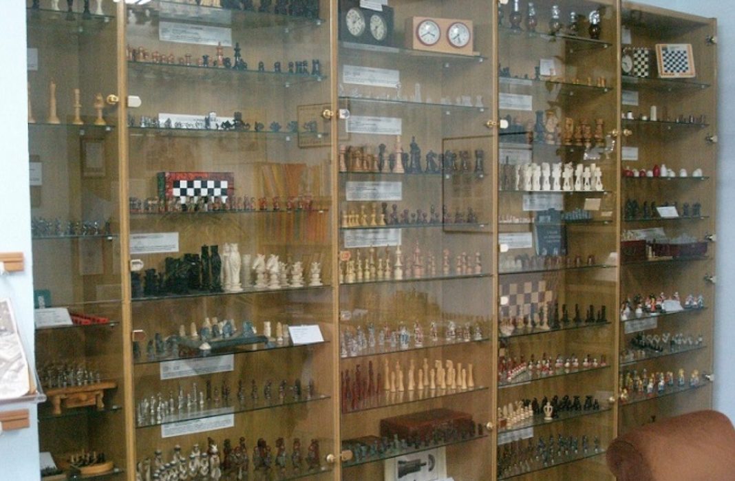 Numerosos tableros en las instalaciones del Museu de Escacs de Castellar del Vallés.