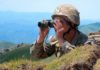 Soldado armenio vigila frontera Azeirbayán