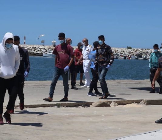 Inmigrantes pateras portugal Algarve