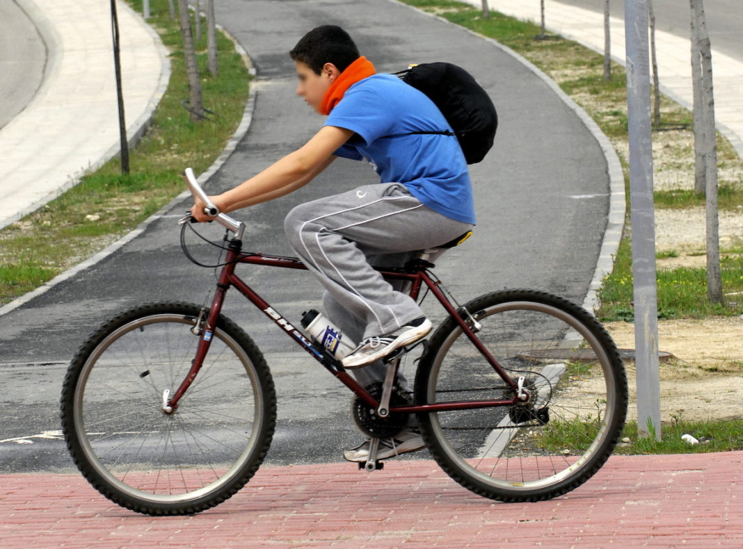 bicicleta movilidad urbana colegios Sanse