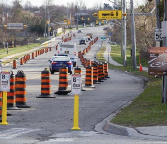 Carril bici provisional en Toronto