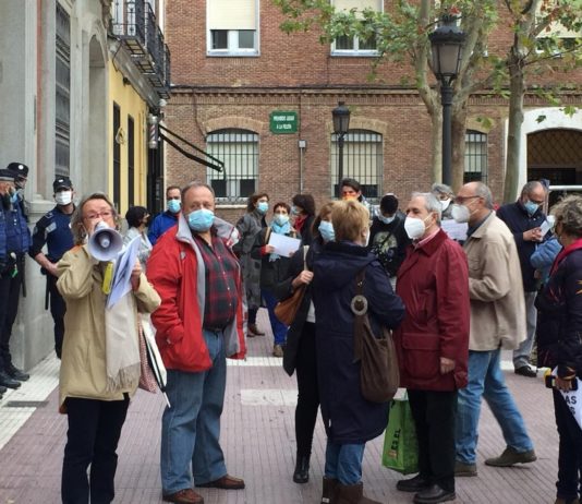 Chamberí, vecinos contra el ruido ante la Junta Municipal, 21OCT2020