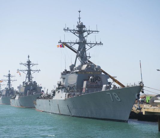 Rota destructores misiles guiados USS 2017