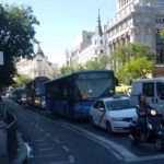 Madrid, carril bici en la calle Alcalá