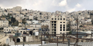 ONU Reem Abaza: Casas palestinas y asentamientos israelíes en el área conocida como H2 en Hebrón, en Cisjordania.