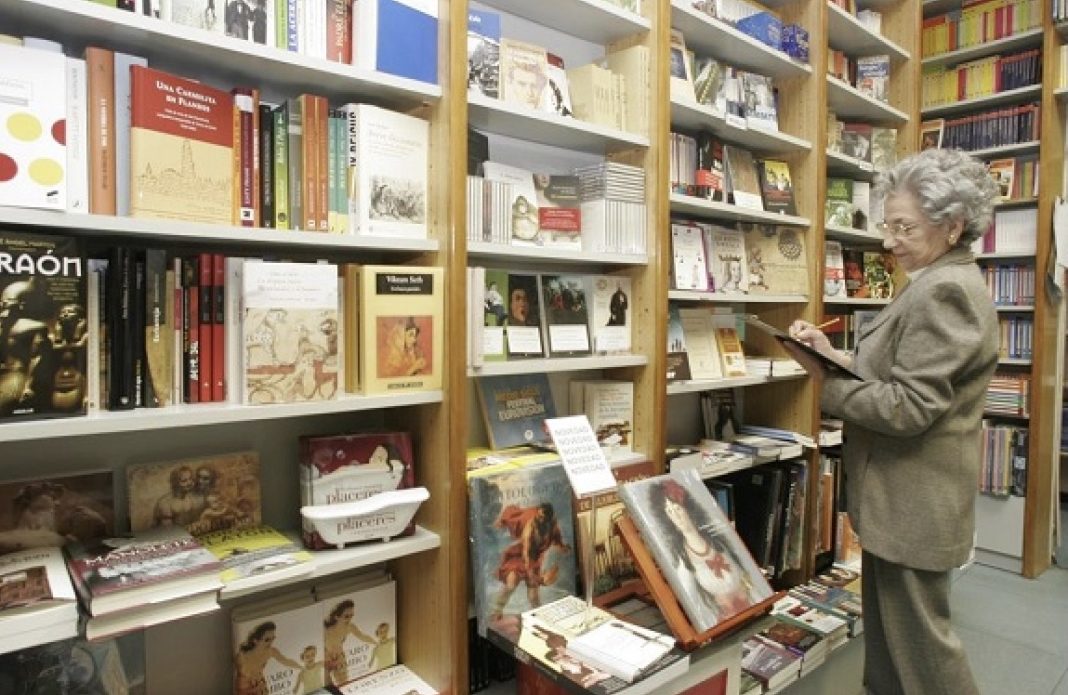 Librería Reno con su fundadora, Teresa de Pablo
