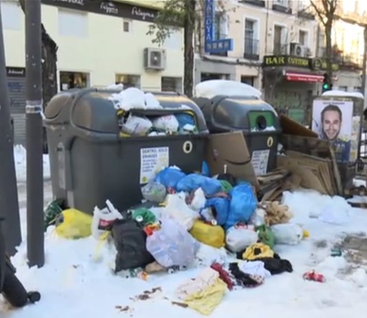 Madrid: nieve y basuras acumuladas