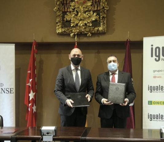 Miguel Carballeda, presidente de la ONCE, y Joaquín Goyache Goñi, rector de la Universidad Complutense