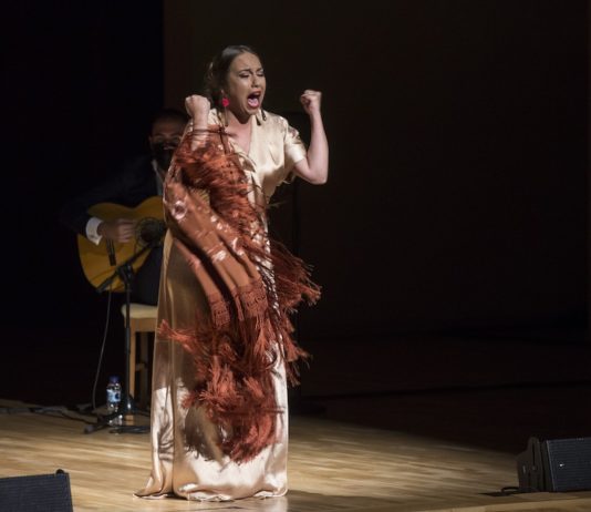 María Terremoto Auditorio 7MAY2021