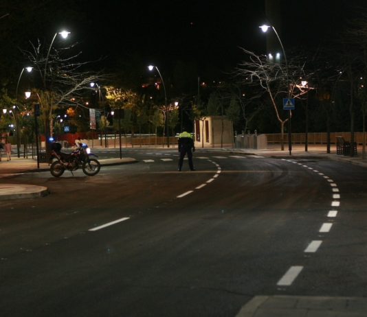 Tres Cantos policía controla medidas