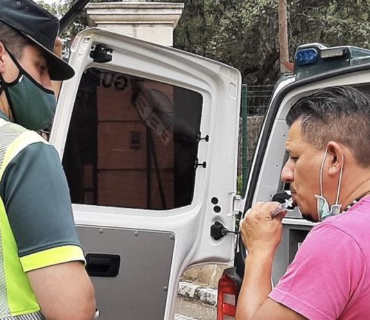 DGT guardia civil control alcoholemia