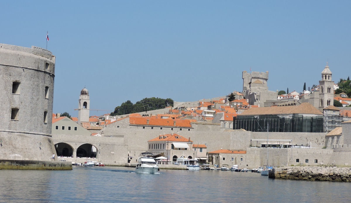 Costa Dálmata: Dubrovnik, entrada a puerto