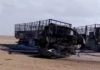 Camiones argelinos bombardeados en el Sáhara