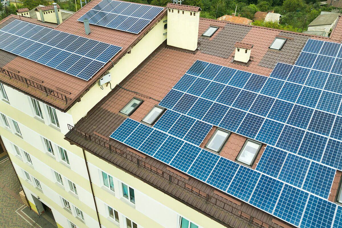 paneles energía solar compartida