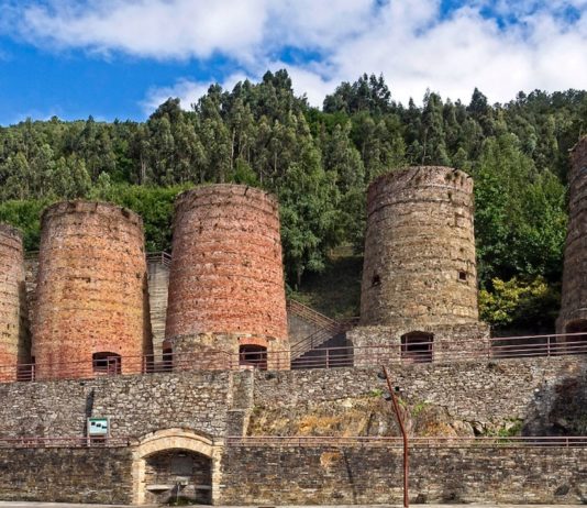 Pontenova Galicia hornos mineros