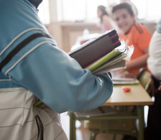 menores pobreza infantil