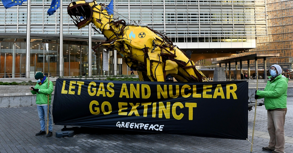 Greenpeace gas y nuclear no Bruselas