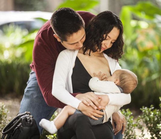 Maternidad lactancia cuidados © Quintos : Unicef