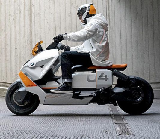 BMW CE 04 eléctrica
