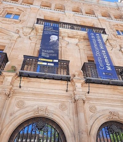 Largo Caballero, cartel de la exposición en el Centro Documental de la Memoria Histórica en Salamanca, abril 2022