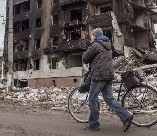 © UNDP/Oleksandr Ratushniak Edificios destruidos en Borodianka, en el oblast de Kyiv, Ucrania