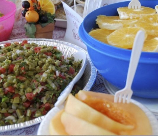 Alimentos para una dieta sana © Arimacs Wilander:Unicef