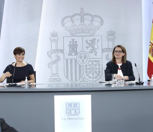 Isabel Rodríguez y Teresa Ribera Moncloa 13MAY2022 © Fernando Calvo