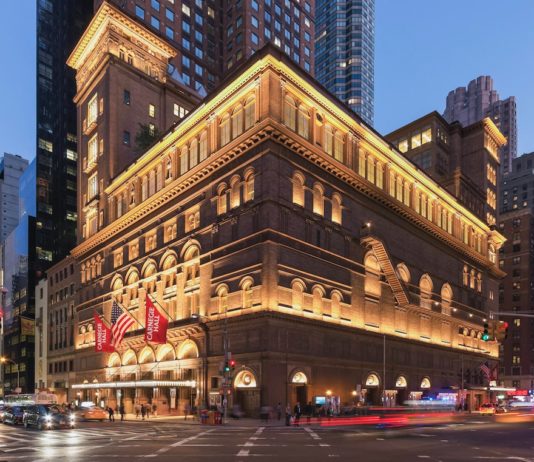 NY: Carnegie Hall © Jeff Goldberg