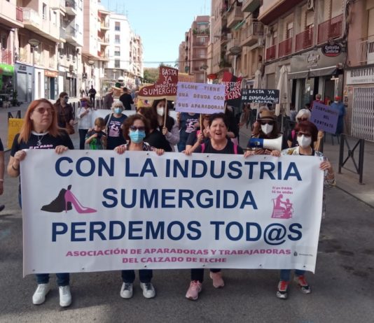 Aparadoras trabajadoras calzado manifestación