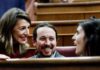 Yolanda Díaz con Pablo Iglesias e Irene Montero en el Congreso