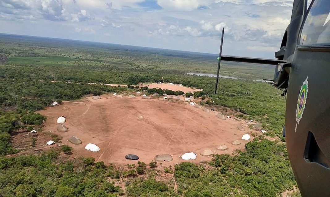 Deforestación tierras indígenas kaxinawa @ Ministerio Defensa Brasil