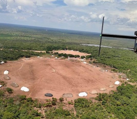 Deforestación tierras indígenas kaxinawa @ Ministerio Defensa Brasil