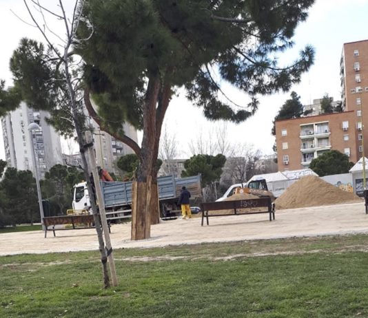 Madrid, Parque de Aluche, obras de pavimentación con zahorras