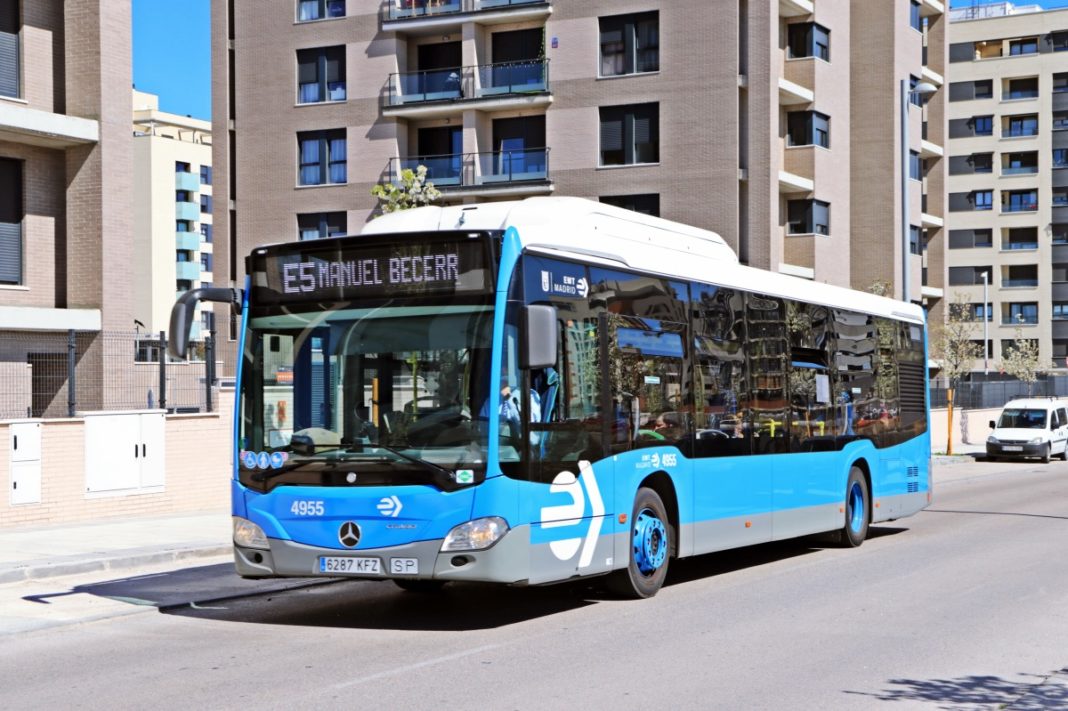 Madrid, línea de autobuses E5 de Cañaveral a Manuel Becerra