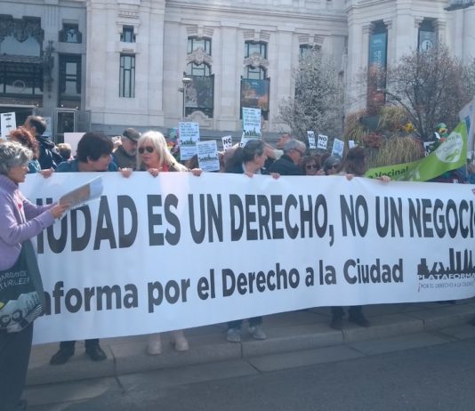 Madrid, manifestación de vecinos por una ciudad verde convocados por la Plataforma Ciudad, 25MAR2023