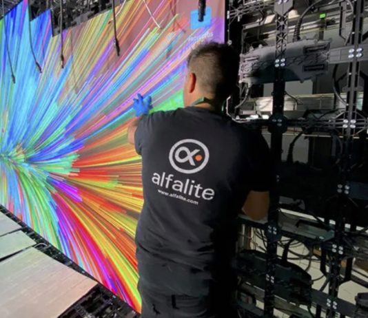 Fábrica de pantallas led de Alfalite
