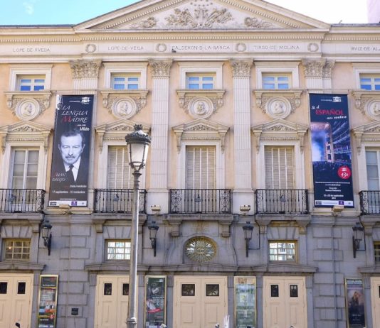 Madrid Teatro Español fachada