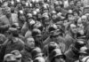 El Círculo de Bellas Artes de Madrid acoge una gran retrospectiva del fotoperiodismo de Pilar Aymerich Aymerich: Manifestación de bomberos y funcionarios del Ayuntamiento de Barcelona, 1976