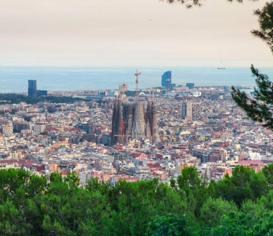 Barcelona, panorámica desde la montaña