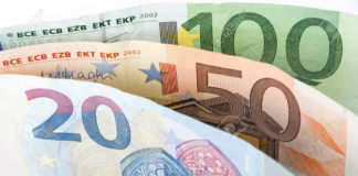 Billetes de euro 123RF
