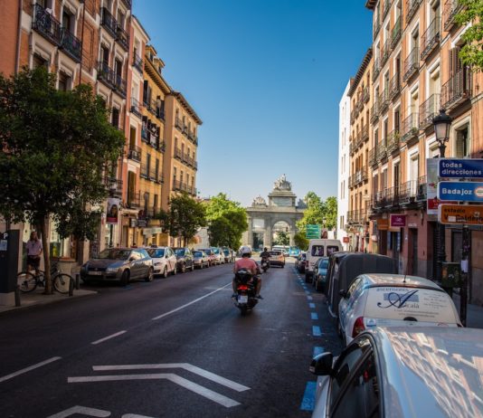 Madrid: calle Toledo zona azul