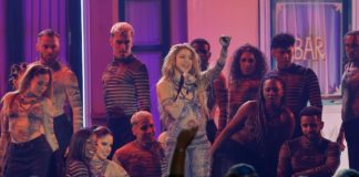 Shakira en los Grammy Latinos 2023 en Sevilla