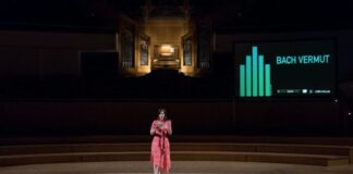 Eva Sandoval presenta el órgano del Auditorio Nacional