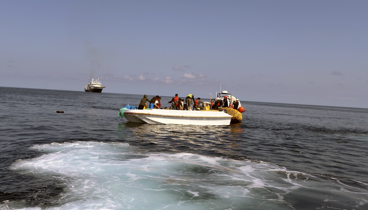 Geo Barents: inmigrantes rescatados por la lancha de salvamento. MAR2024 ©MSF Stefan Pejovic