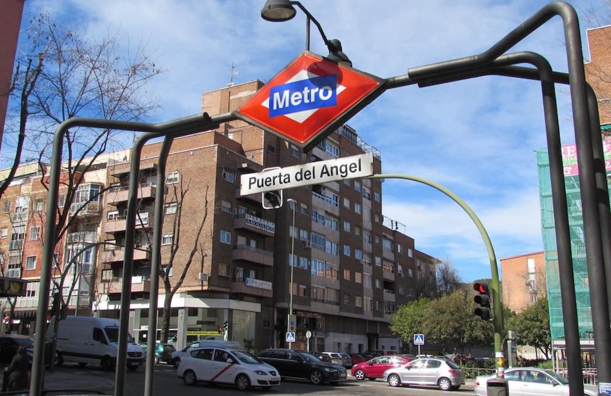 Madrid Metro Puerta del Ángel