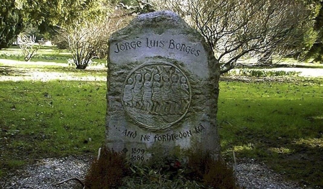 Borges en Ginebra, piedra rúnica en su tumba